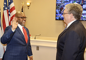 Mayor Williams is sworn in as GMA President at the 2020 Virtual Convention.