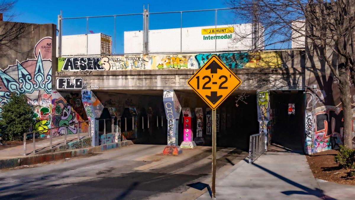 All photos of Cabbagetown, Atlanta, by Steve Mouzon.