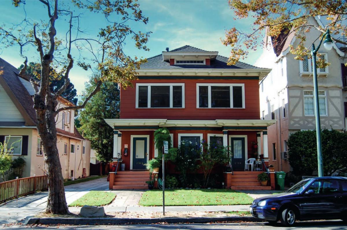 Stacked duplex. Source: Missing Middle Housing.